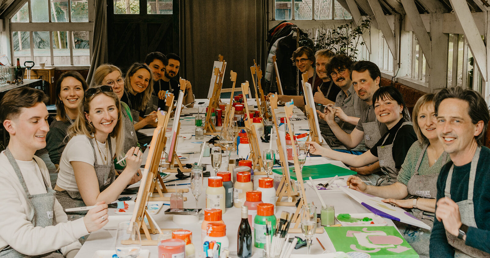 Pigment paint & sip teambuilding in de serre van Alix in Gent