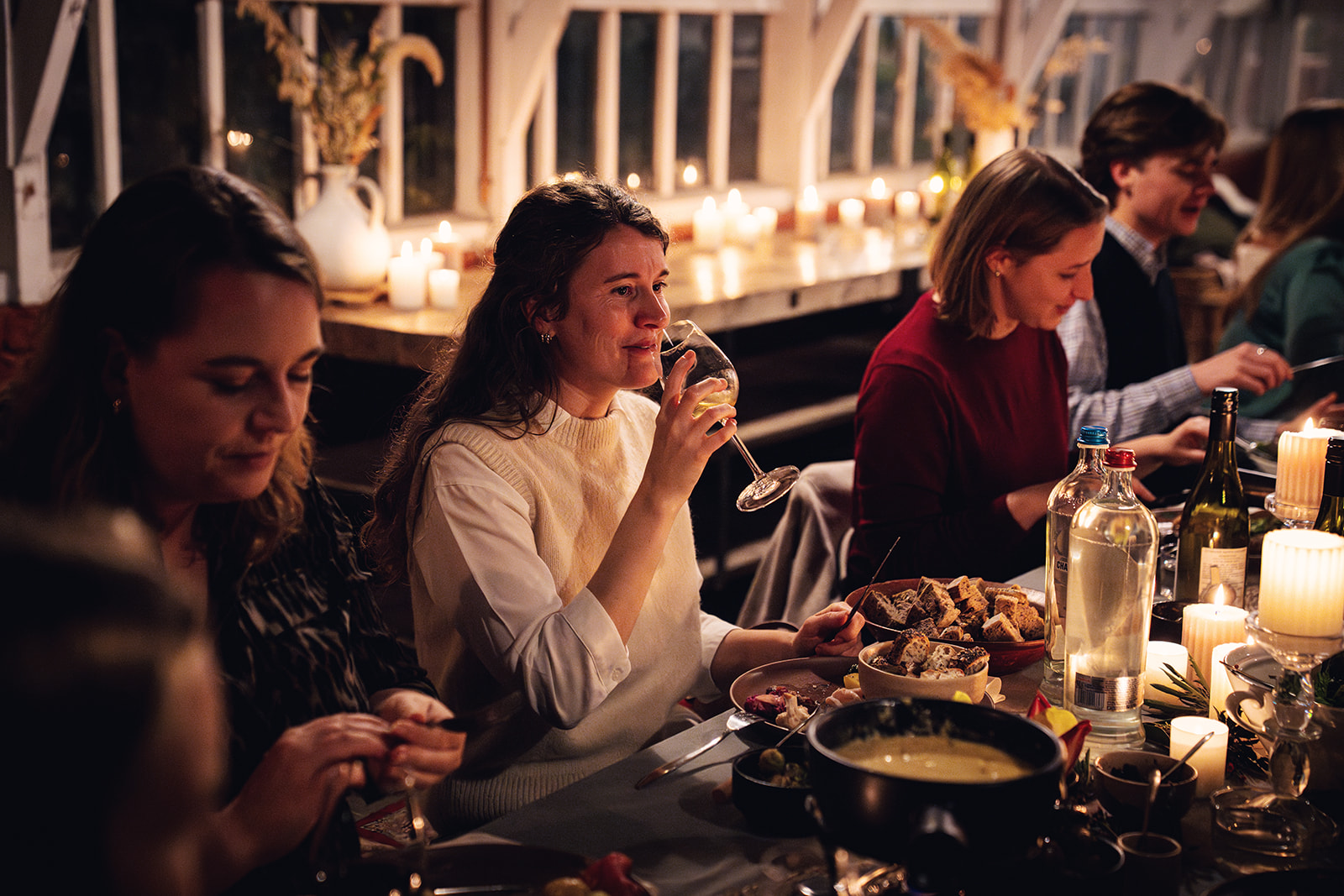 teametentje met kaasfondue in de serre van Alix